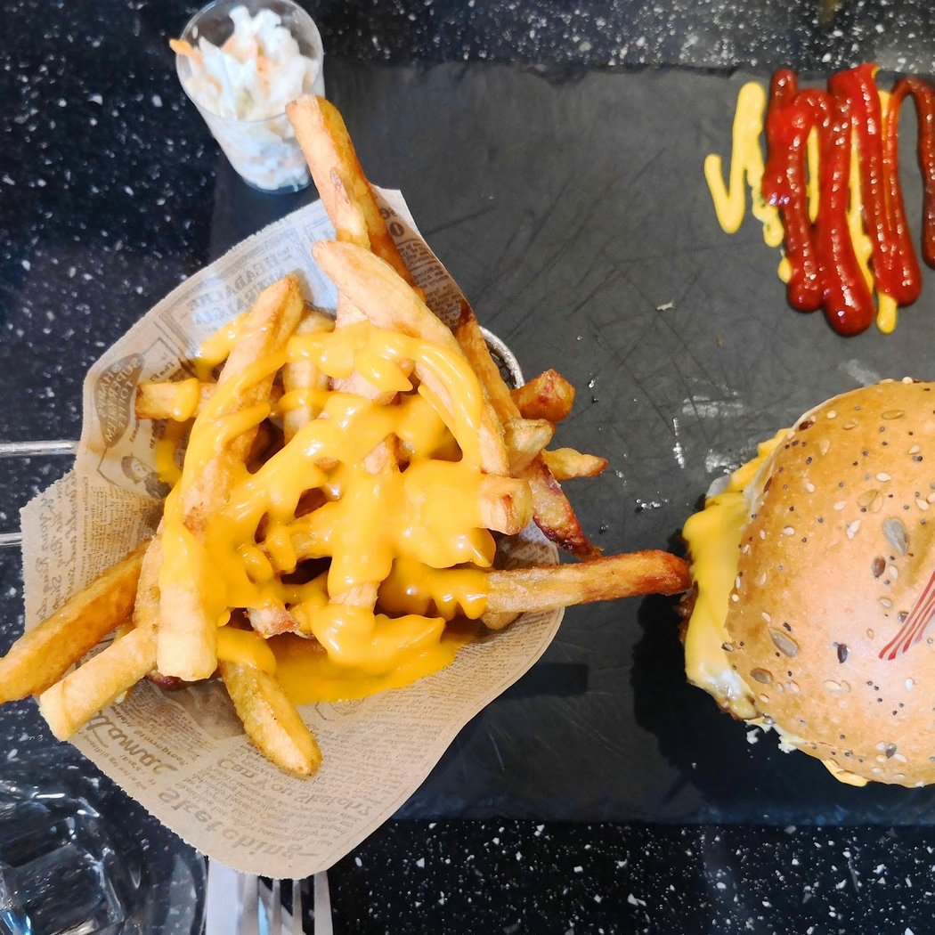 Burger'N Shake 1
